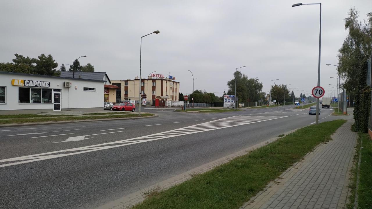 Hotel Eden 24H Rzeszów Exterior foto