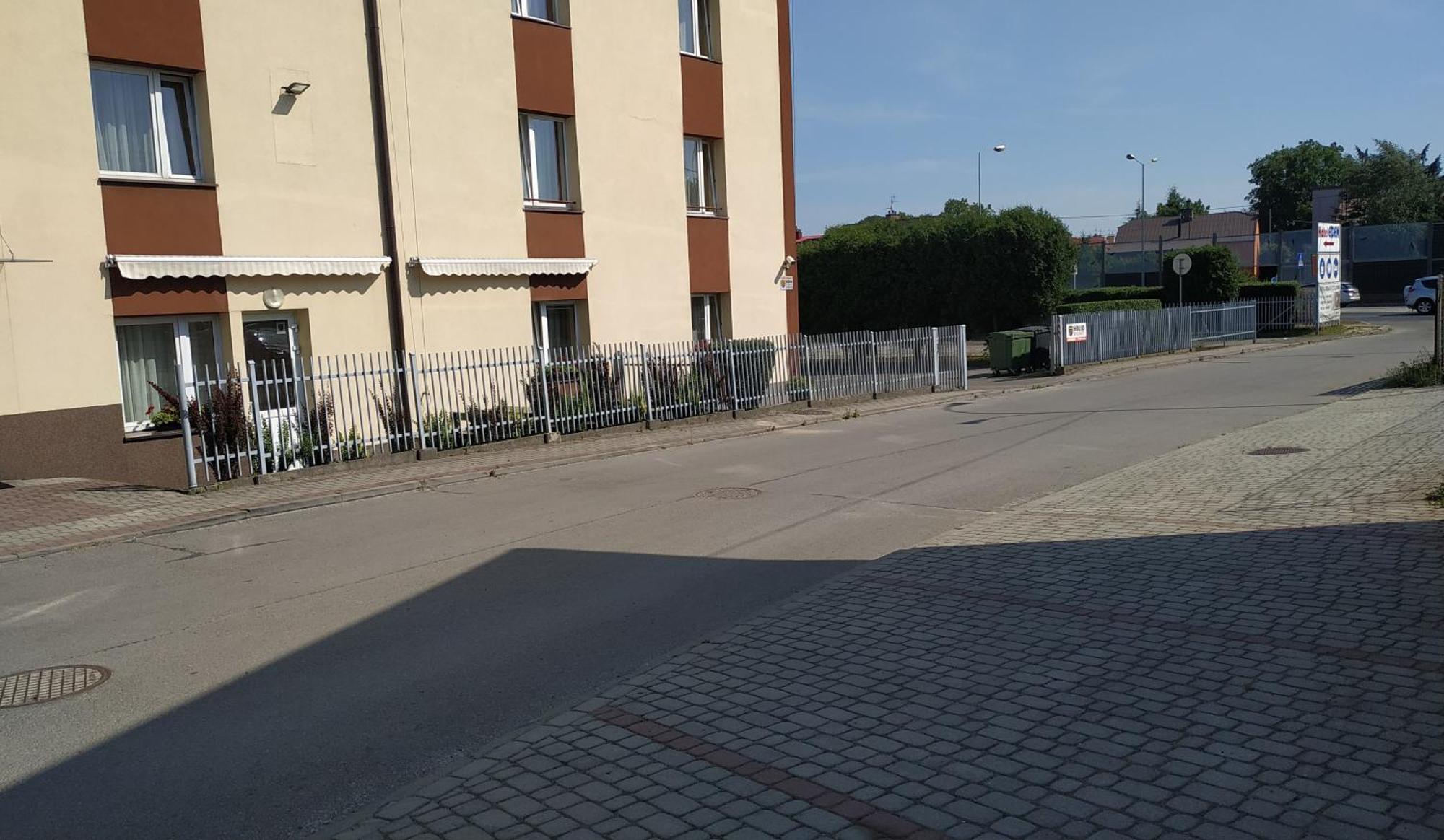 Hotel Eden 24H Rzeszów Exterior foto